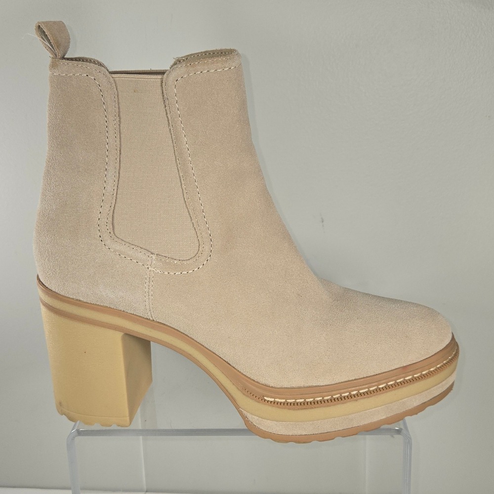 Steve Madden Lexa Sand Suede Platform Chelsea Boots Block Heel women 9M LEXA02S1